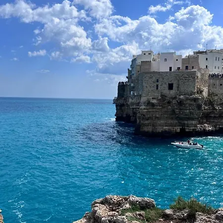 Dimora Punta Azzurra פולינאנו א מארה